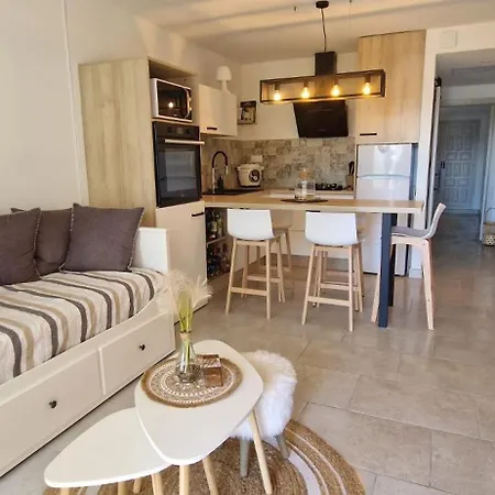 400m De La Plage, Avec Piscine Et Jardin Prive * L'Escala